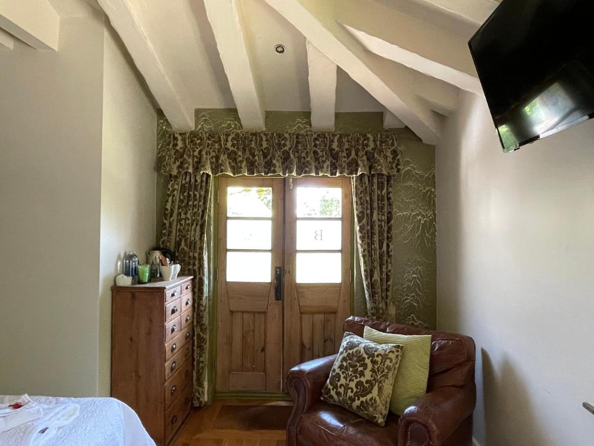 Bradleigh Lodge セント・オーステル エクステリア 写真