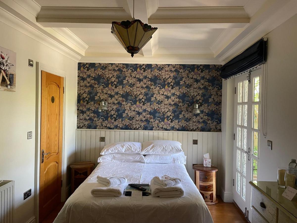 Bradleigh Lodge セント・オーステル エクステリア 写真