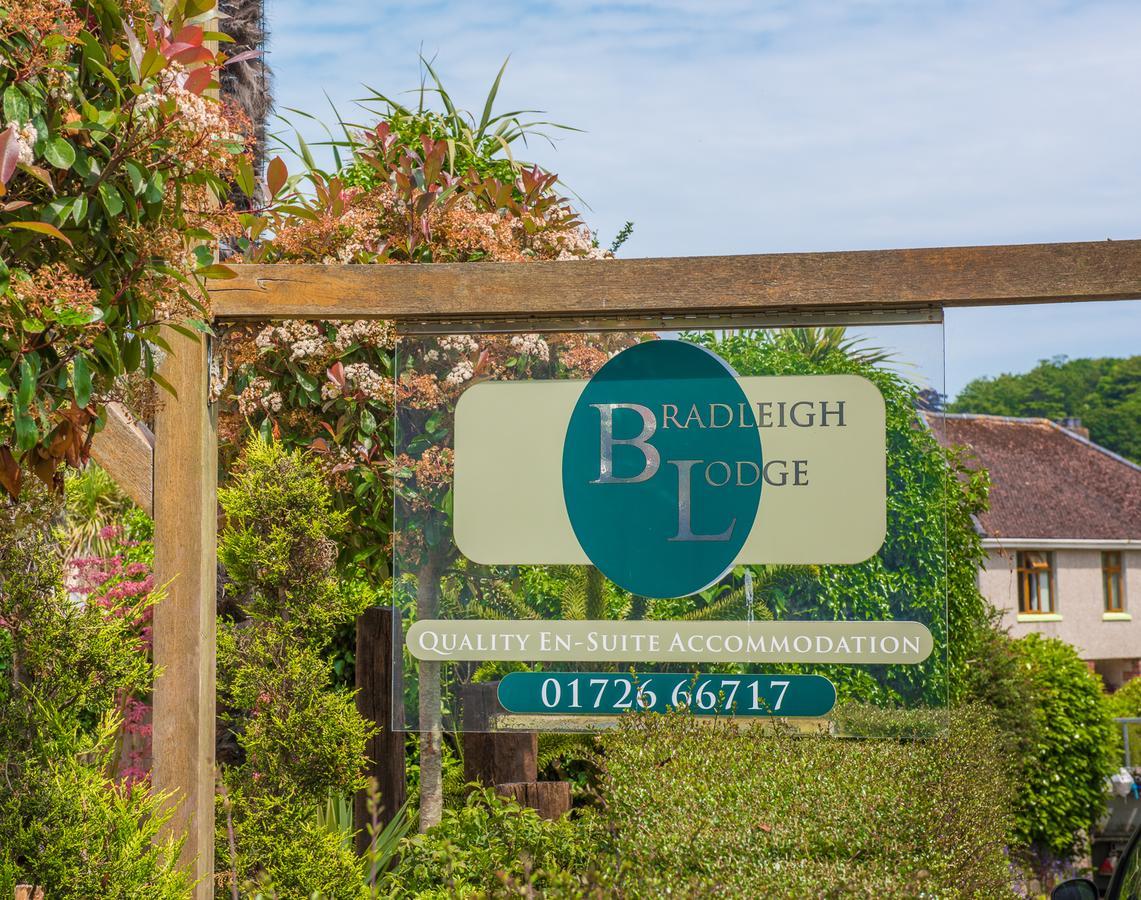 Bradleigh Lodge セント・オーステル エクステリア 写真