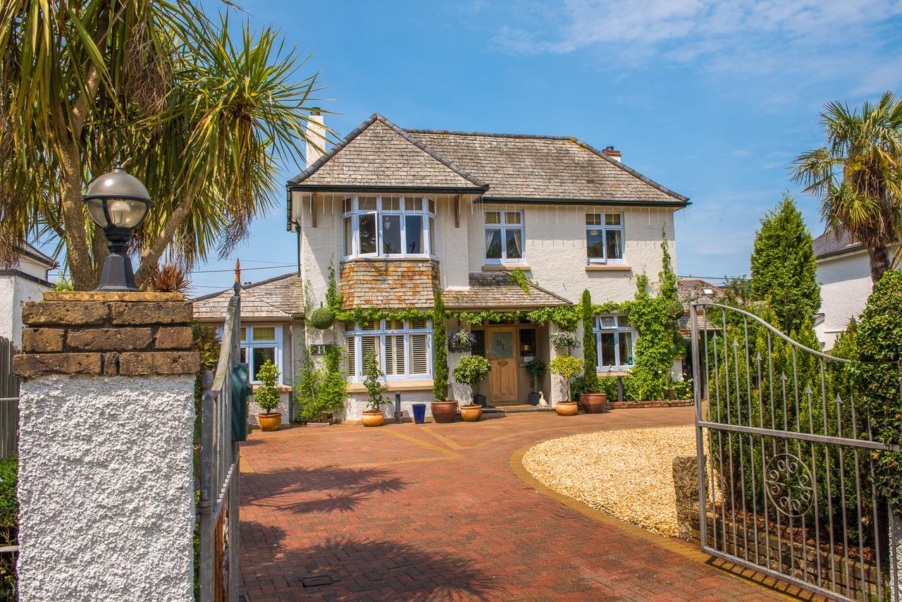 Bradleigh Lodge セント・オーステル エクステリア 写真
